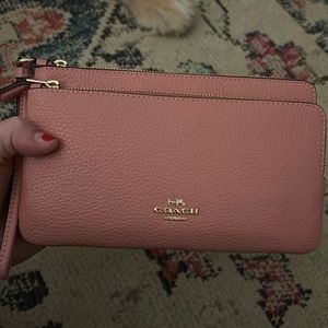 Coach blush clutch